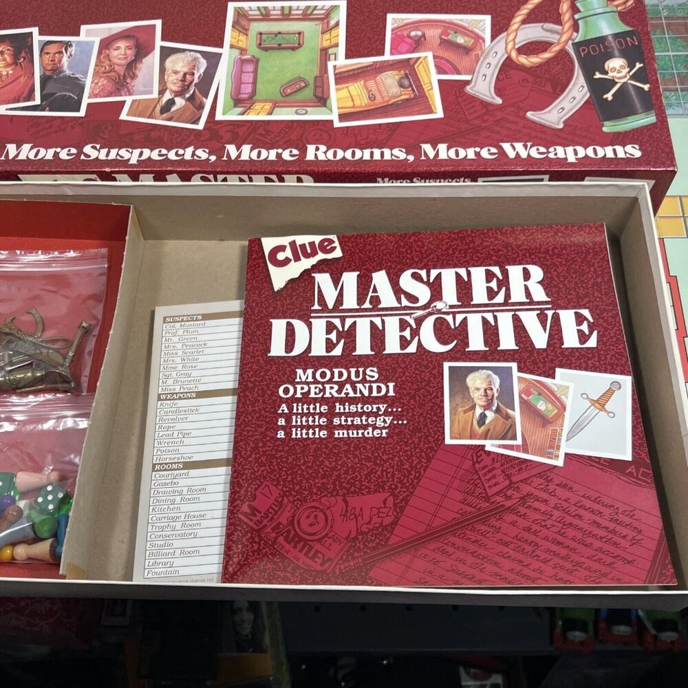 CLUE Master Detective Parker Brothers Original 1988 Complete Brass Tone Weapons - Picture 7 of 16